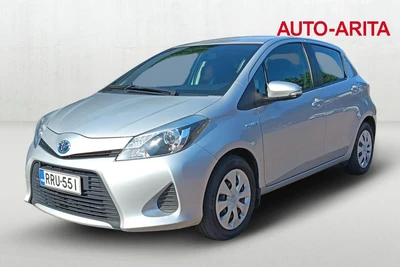 Toyota Yaris Hybrid Active 5ov 2013, photo 1/10