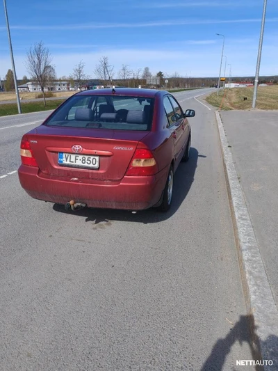 Toyota Corolla 2002, photo 2/2