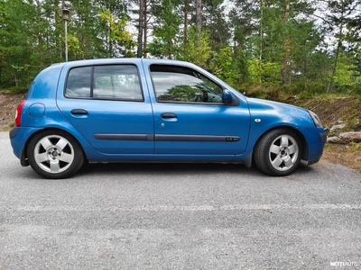 Renault Clio 2001, photo 2/13