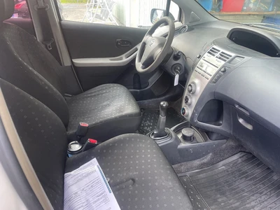 Toyota Yaris 1,4 D-4D Linea Terra 5ov 2008, kuva 5/11