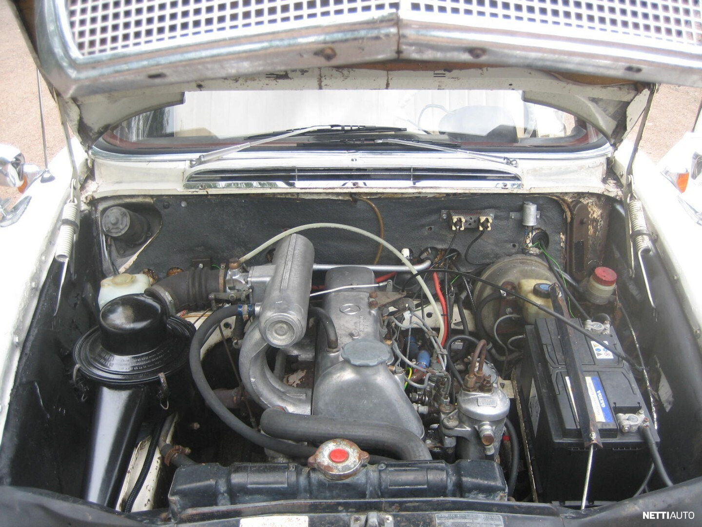 Mercedes-Benz 190 1965, photo 7/7
