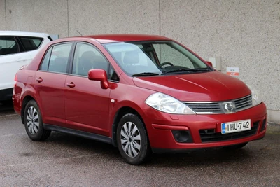 Nissan Tiida Sedan 1,6 Visia 2009, kuva 5/19