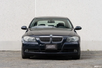 BMW 325 325i 2010, photo 5/19