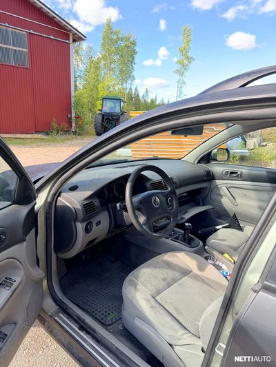 Volkswagen Passat 2002, kuva 6/6