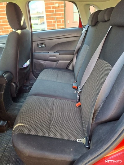 Mitsubishi ASX 1,6 MIVEC Invite 5MT 2015, kuva 5/18