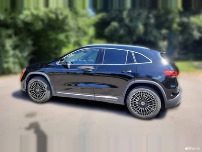Mercedes-Benz EQA 250 AMG-line 2022, photo 3/19