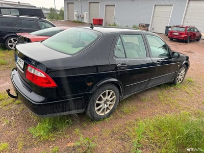 Saab 9-5 2.0t 2002, photo 4/9