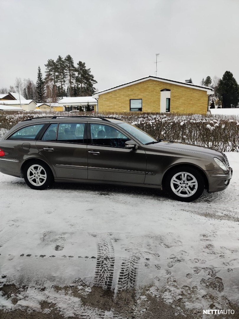 Mercedes-Benz E