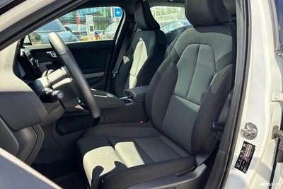 Polestar 2 2023, photo 4/8