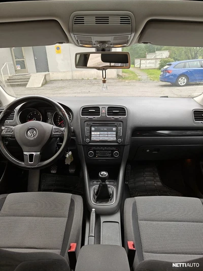 Volkswagen Golf 2011, kuva 7/10