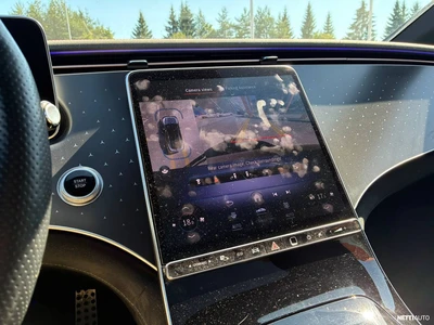 Mercedes-Benz EQE 300 AMG 2023, photo 6/7