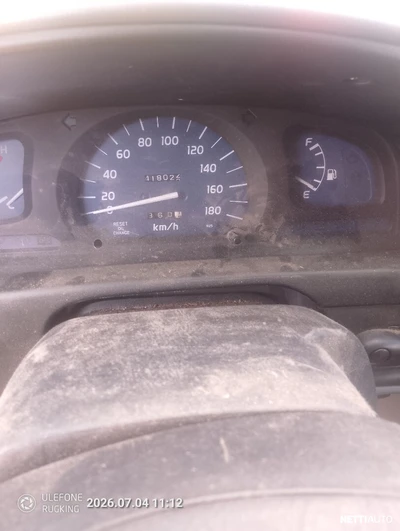 Toyota Hilux 2005, photo 2/8