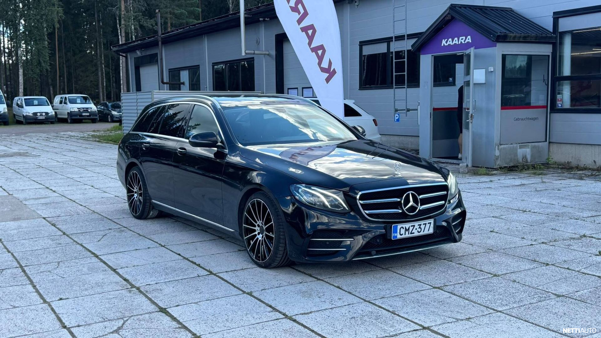 Mercedes-Benz E