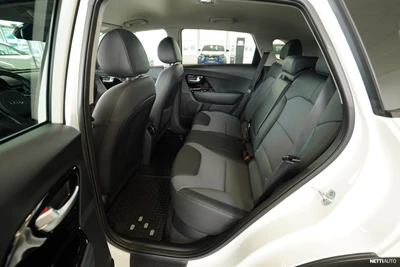 Kia Niro Electric LX 64 kWh 204 hv 2020, kuva 6/17