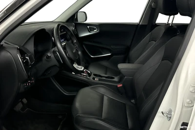 Kia e-Soul Supreme 64 kWh 204 hv 2022, kuva 5/7