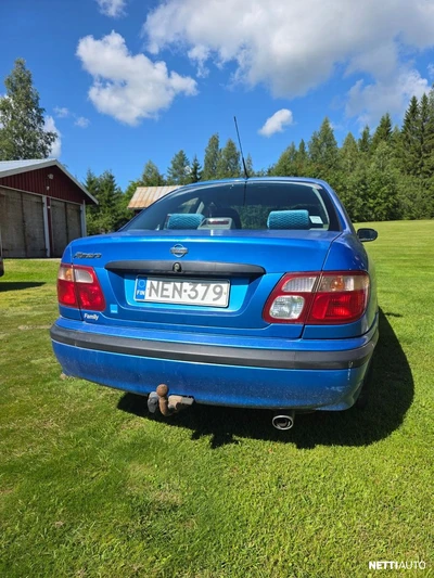 Nissan Almera 1,5 Comfort Sedan 4ov 2001, photo 3/4