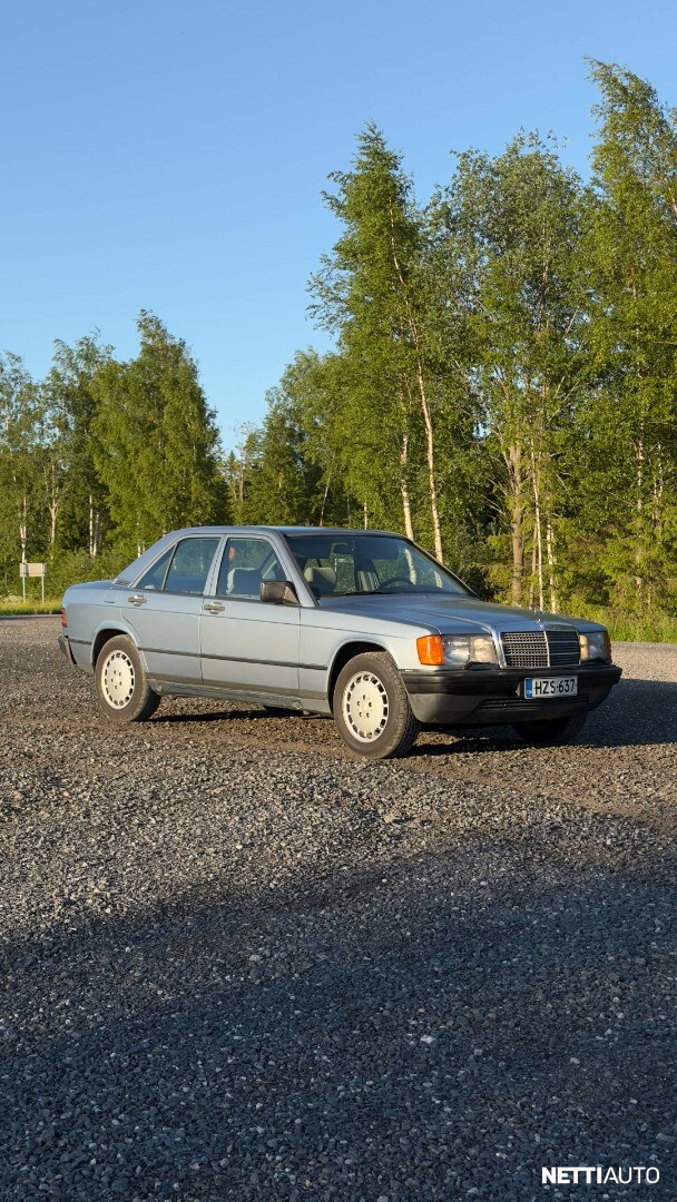 Mercedes-Benz 190