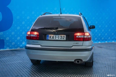 Volvo V40 2001, photo 5/19