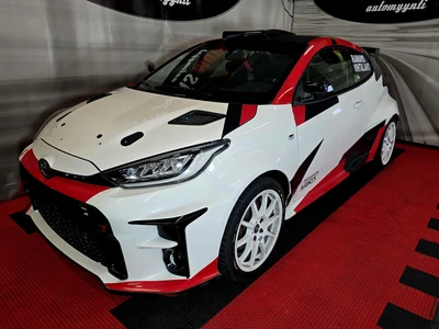 Toyota Yaris 2022, photo 1/15