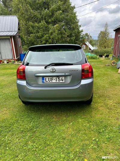 Toyota Corolla 2003, kuva 3/9