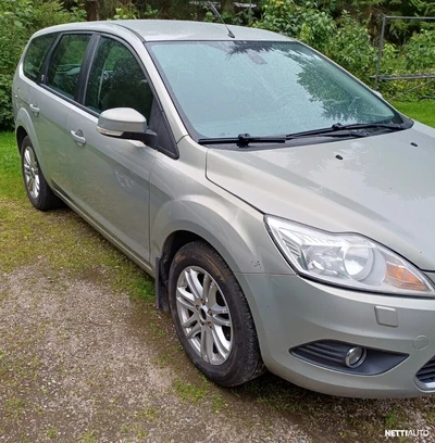 Ford Focus 1,6 100hv Ghia M5 Wagon 2009, kuva 2/9