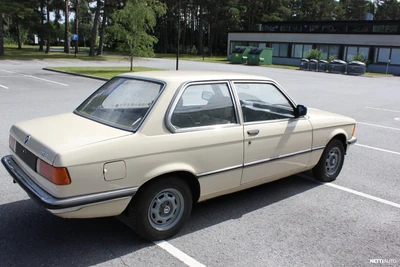 BMW 316 1979, photo 6/23