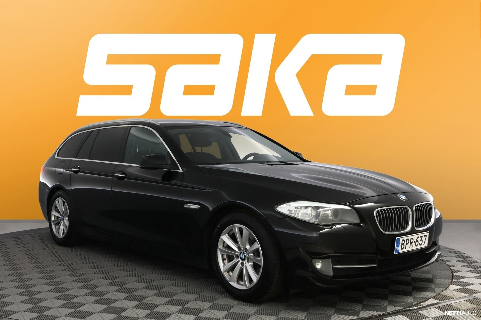 BMW 520