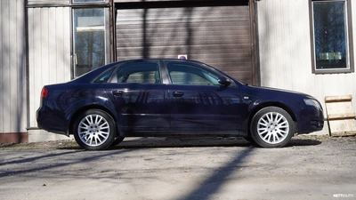 Audi A4 2006, kuva 6/25