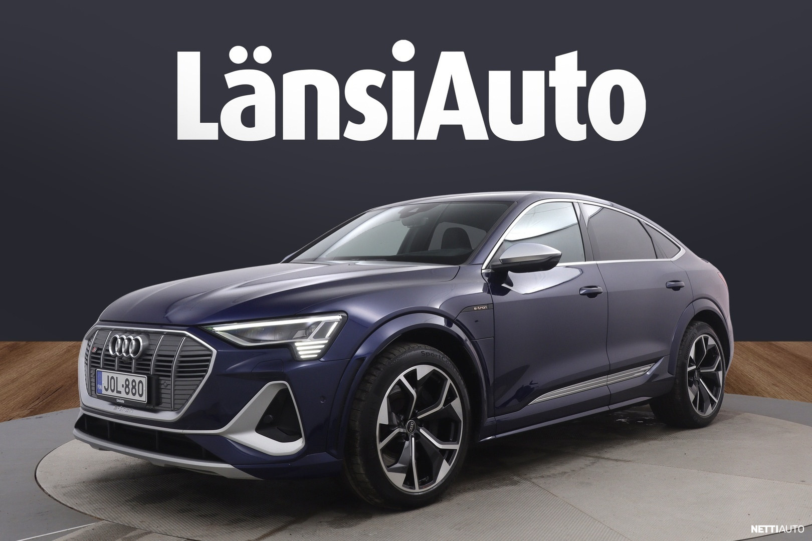 Audi e-tron