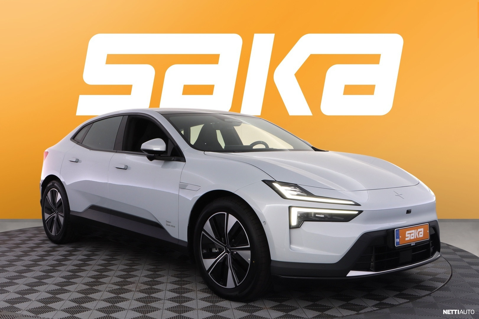 Polestar 4