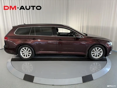 Volkswagen Passat 2015, kuva 4/10