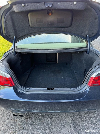 BMW 545 2004, kuva 5/5