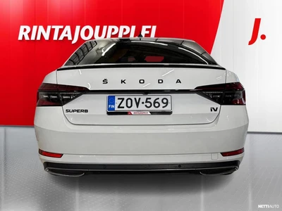 Skoda Superb 2023, kuva 5/28