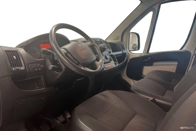 Peugeot Boxer 335 L3H2 BlueHDi 130 2019, photo 7/26