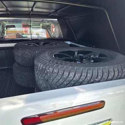 Toyota Hilux Extra Cab 4WD 2,4D Active 2023, photo 4/4