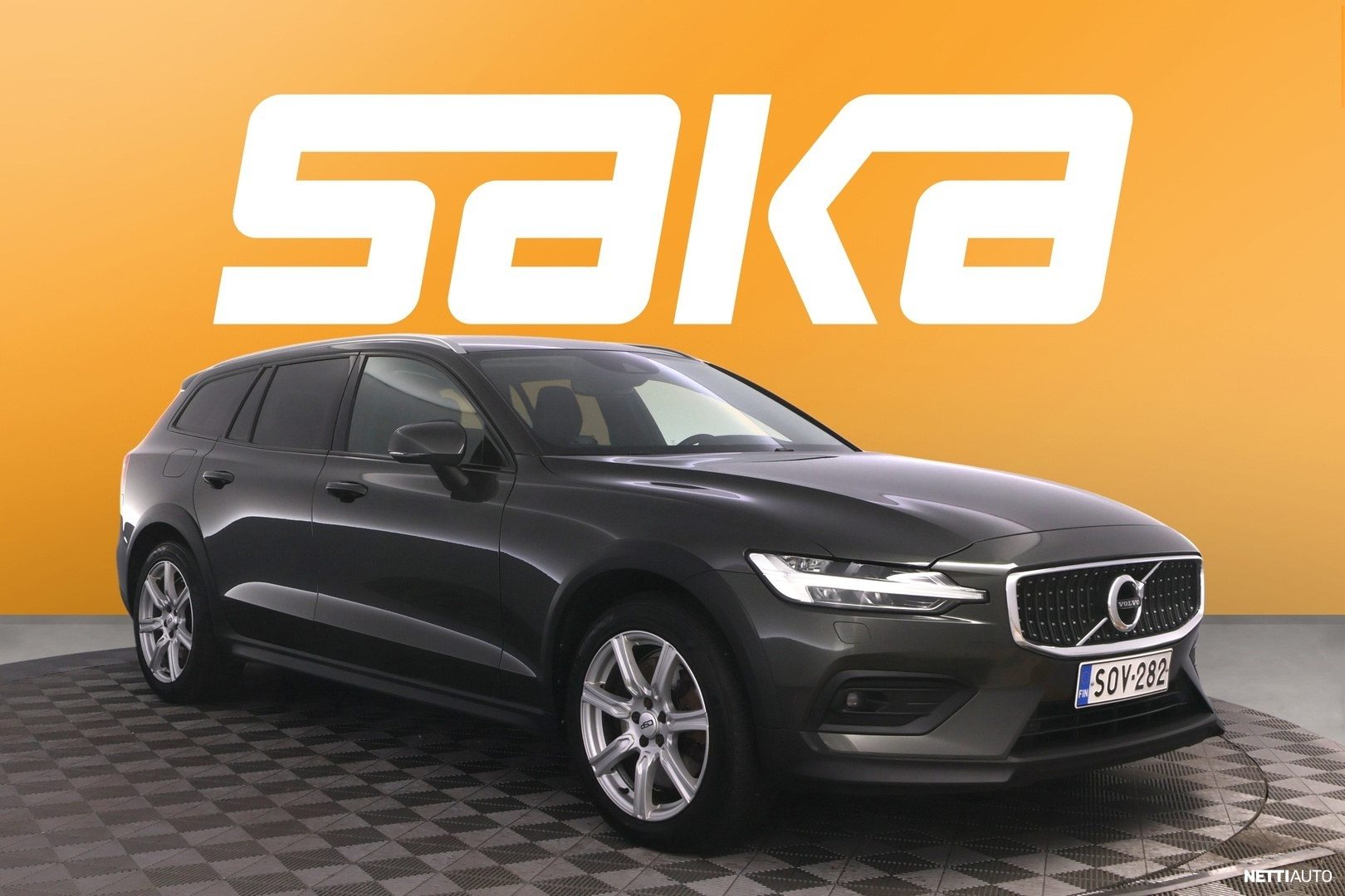Volvo V60 Cross Country