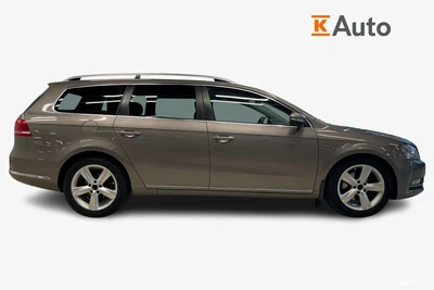 Volkswagen Passat 2011, kuva 5/35