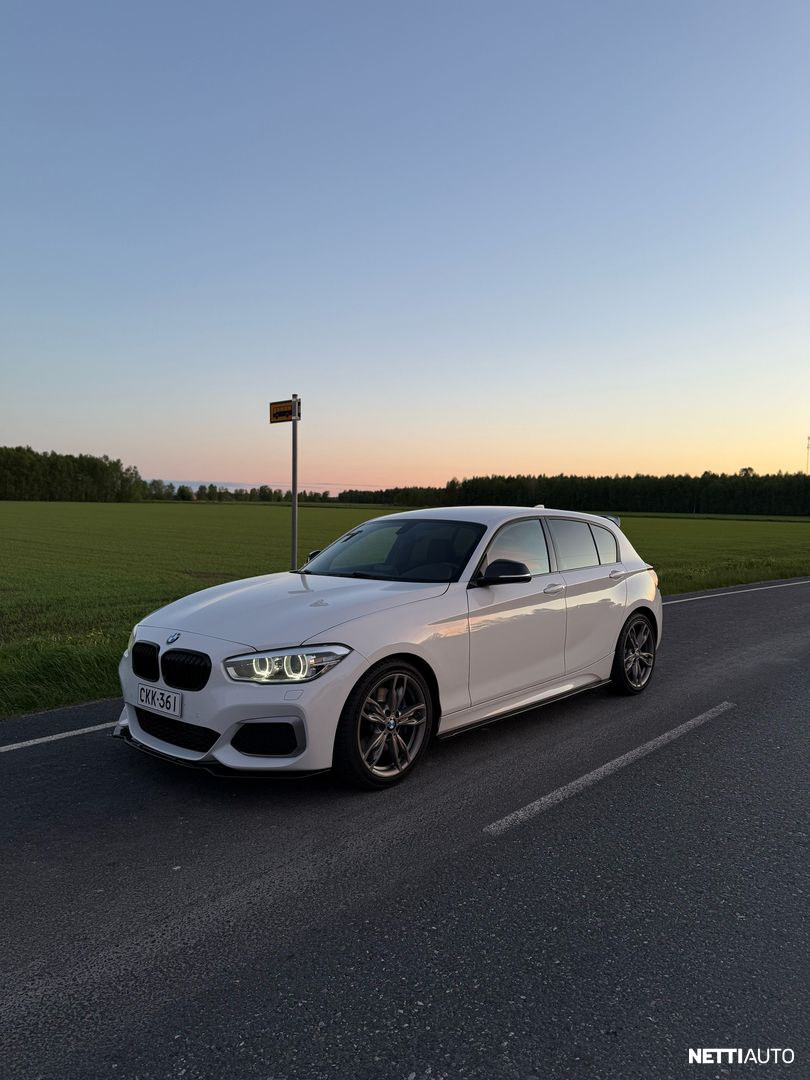 BMW M140i