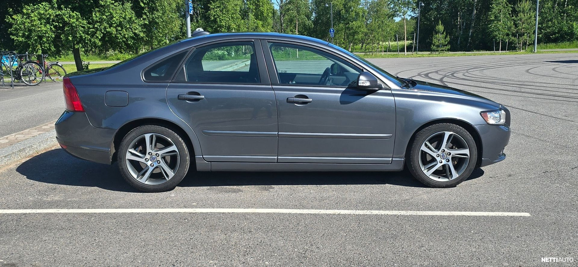 Volvo S40
