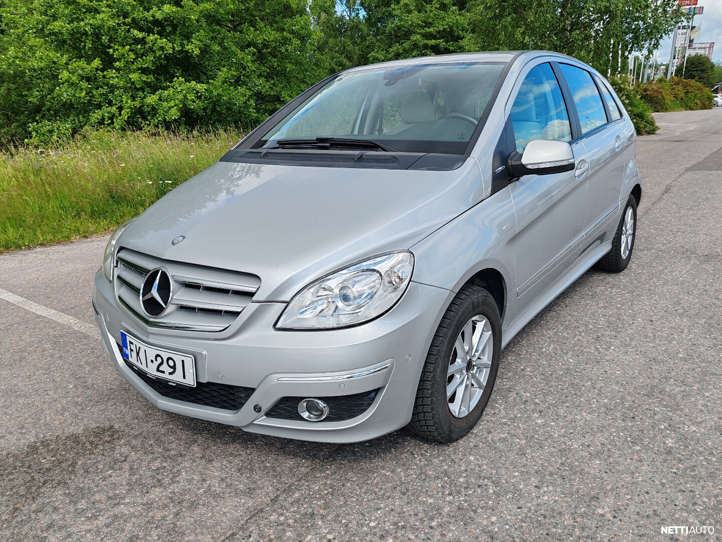 Mercedes-Benz B