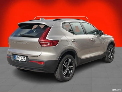 Volvo XC40 2024, kuva 3/5