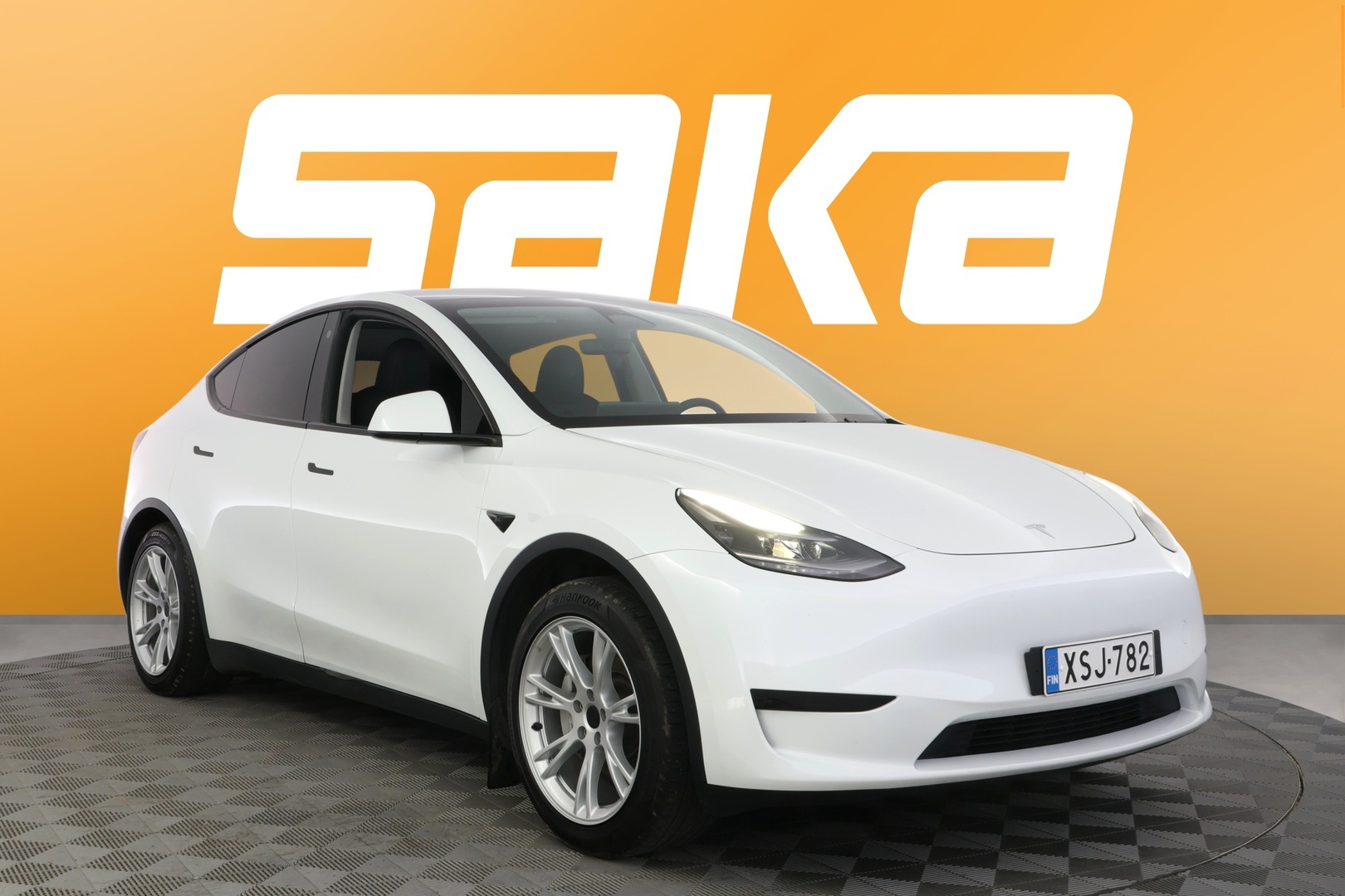 Tesla Model Y RWD