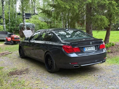 BMW 740 i f01 huippuvarusteilla 2009, photo 4/9