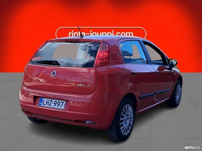 Fiat Grande Punto 1,4 77 Dynamic 5D 2009, photo 3/5