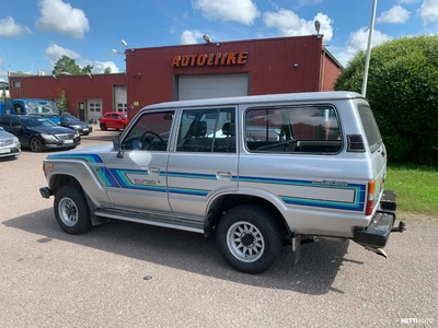 Toyota Land Cruiser 6-hengen paku. 1986, kuva 2/17
