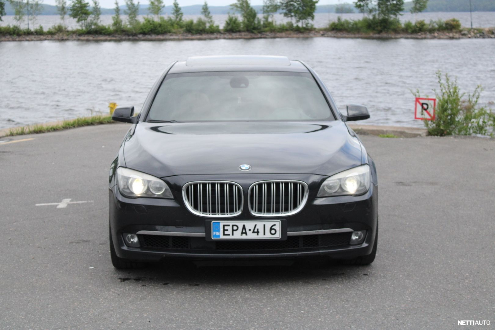 BMW 740