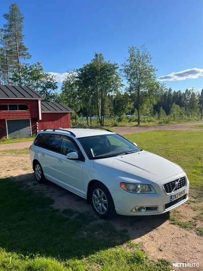 Volvo V70 D5 AWD Momentum aut 2009, kuva 2/9