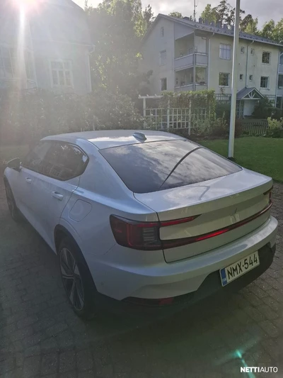 Polestar 2 2023, kuva 6/7