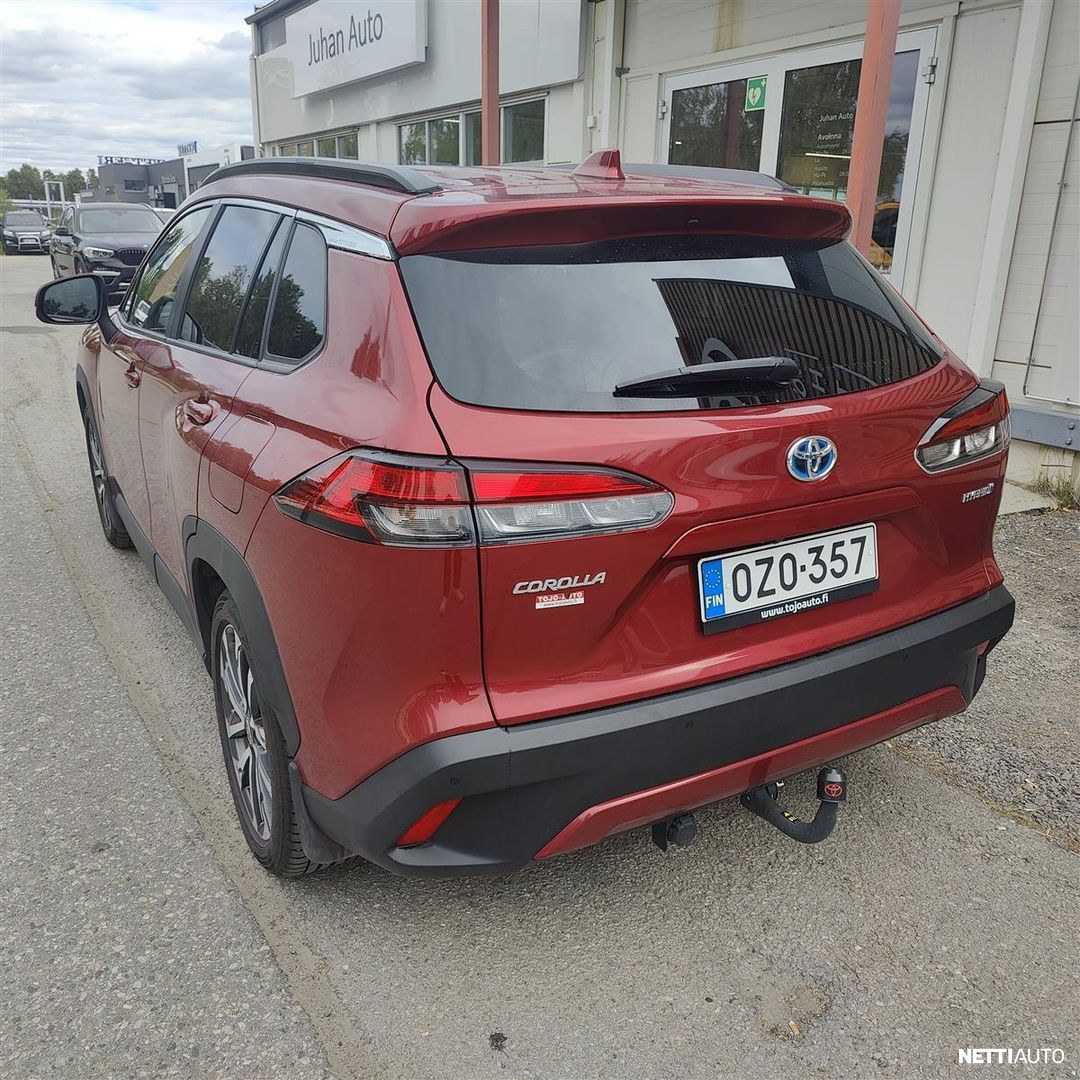 Toyota Corolla Cross 2023, photo 3/6