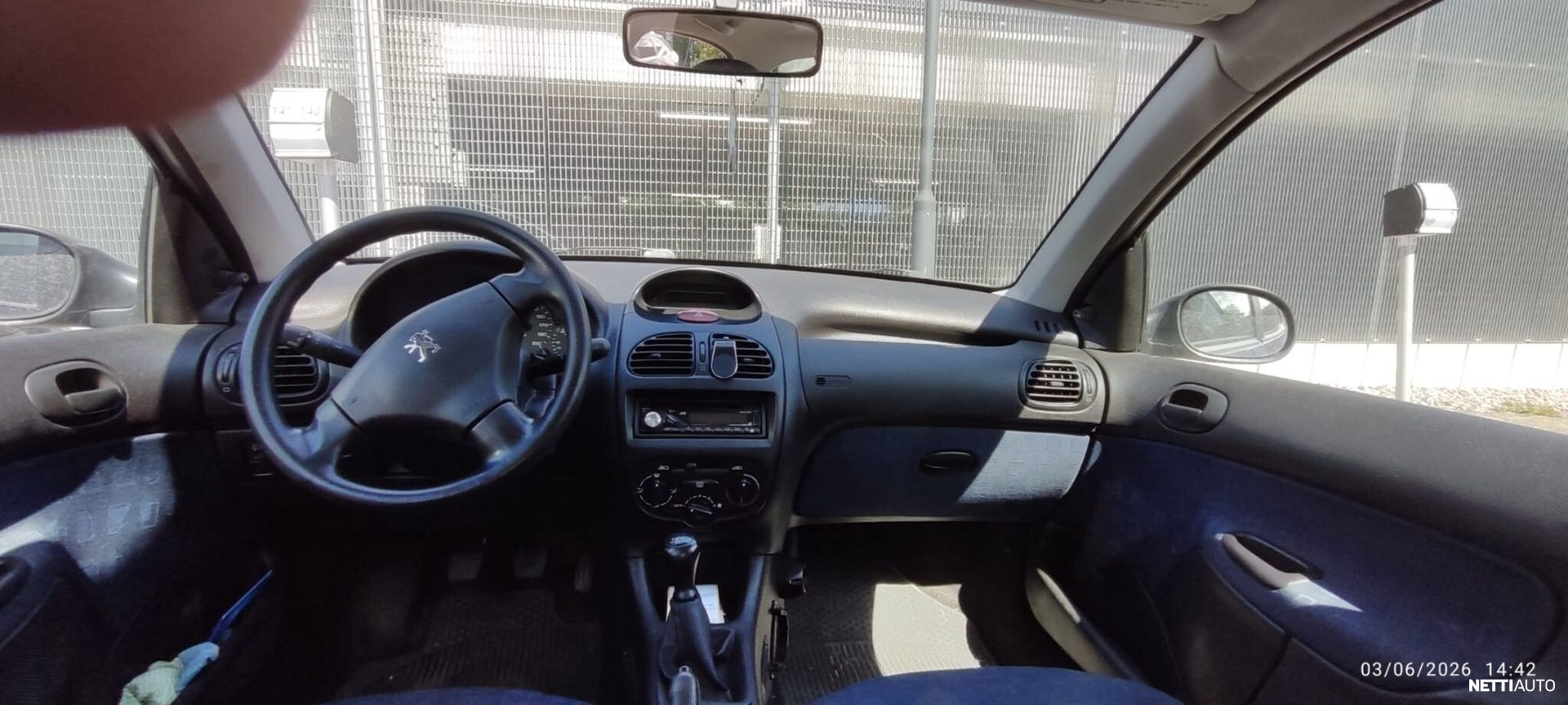 Peugeot 206